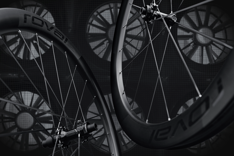 Specialized targets aero and low weight with two new Roval gravel wheels